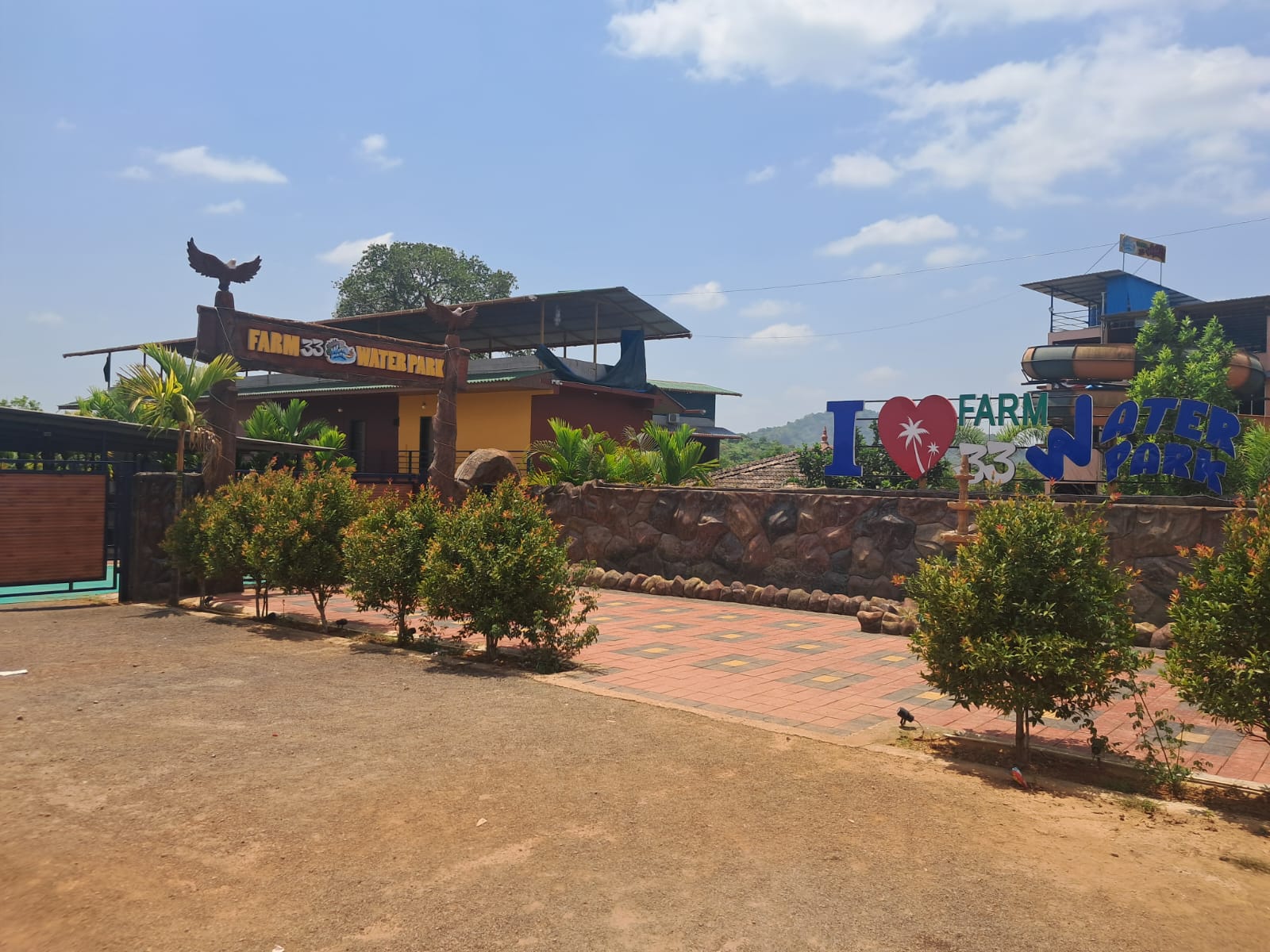 Night Stay at Farm 33